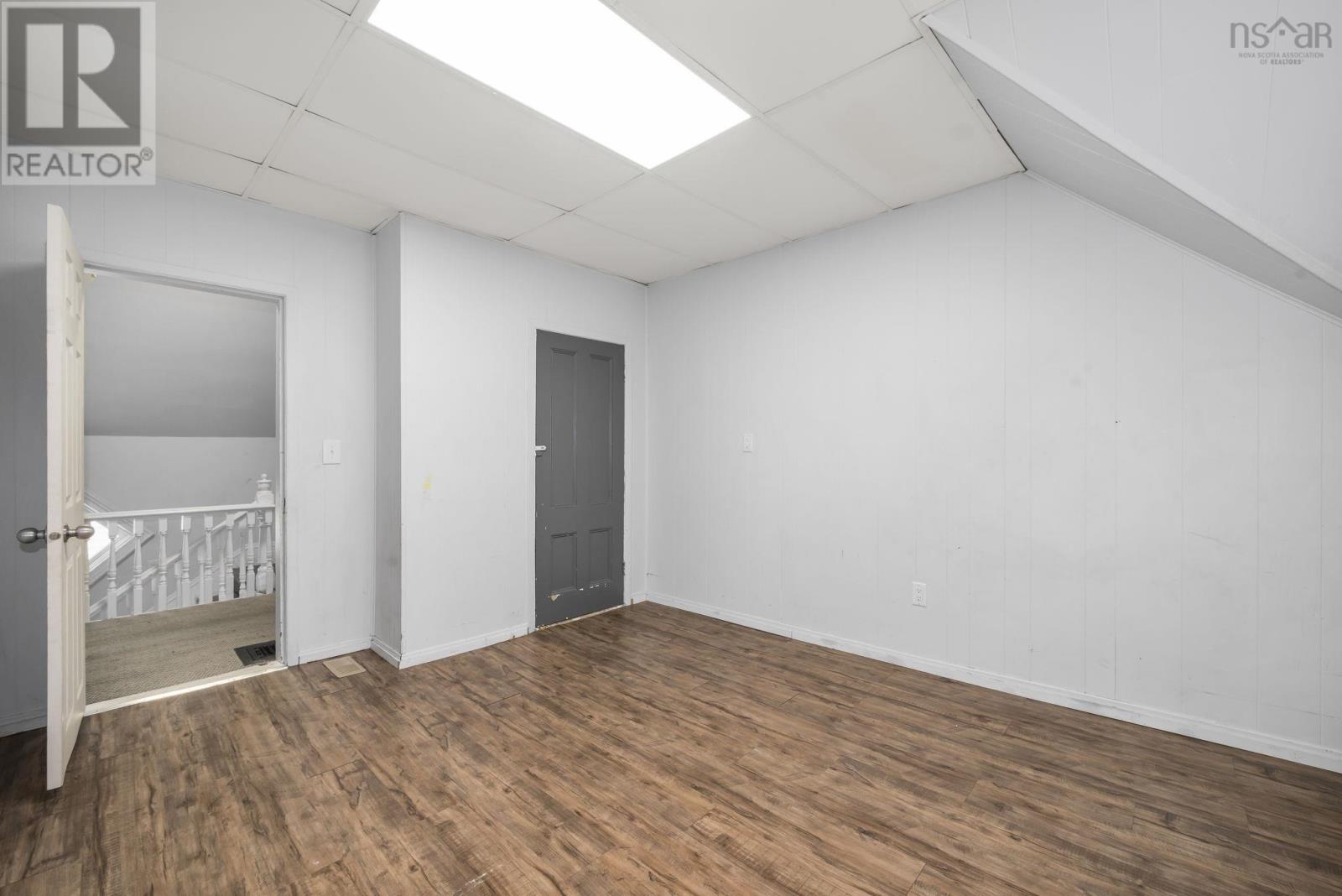 62 Young Street, Truro, Nova Scotia  B2N 3W5 - Photo 31 - 202600461