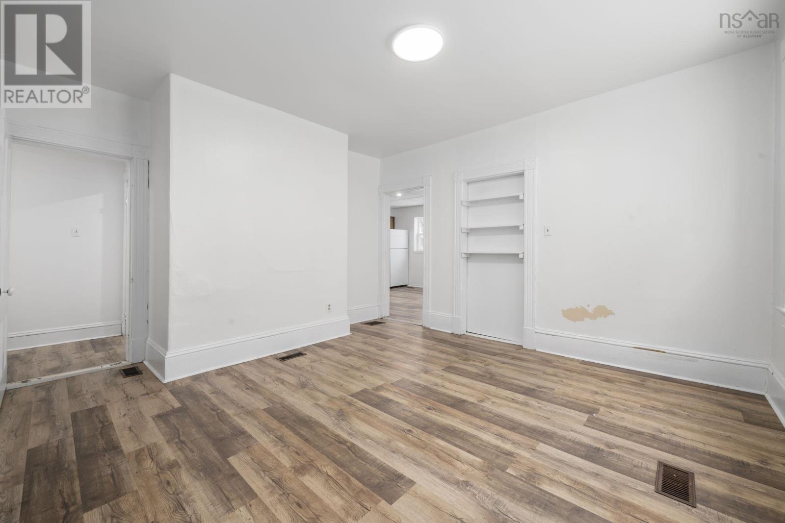 62 Young Street, Truro, Nova Scotia  B2N 3W5 - Photo 7 - 202600461