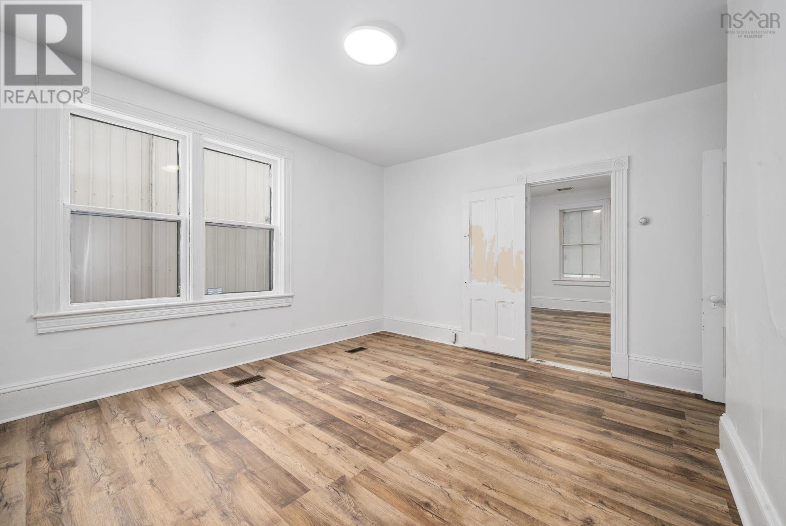 62 Young Street, Truro, Nova Scotia  B2N 3W5 - Photo 8 - 202600461