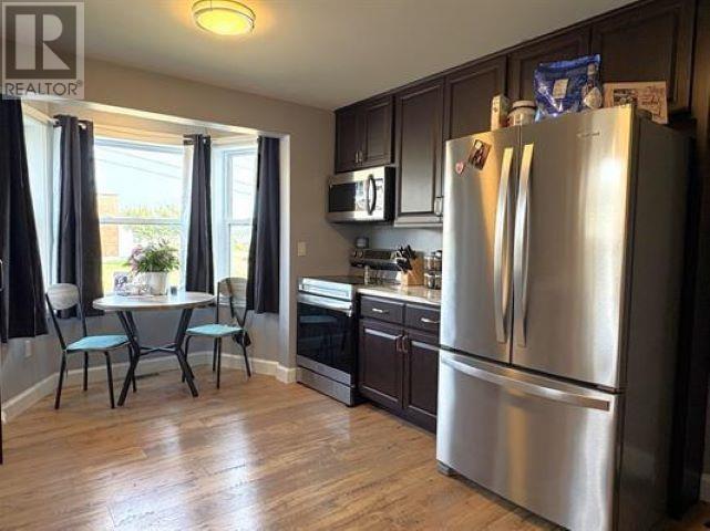 21 Marconi St, Louisbourg, Nova Scotia  B1C 1K2 - Photo 9 - 202600529