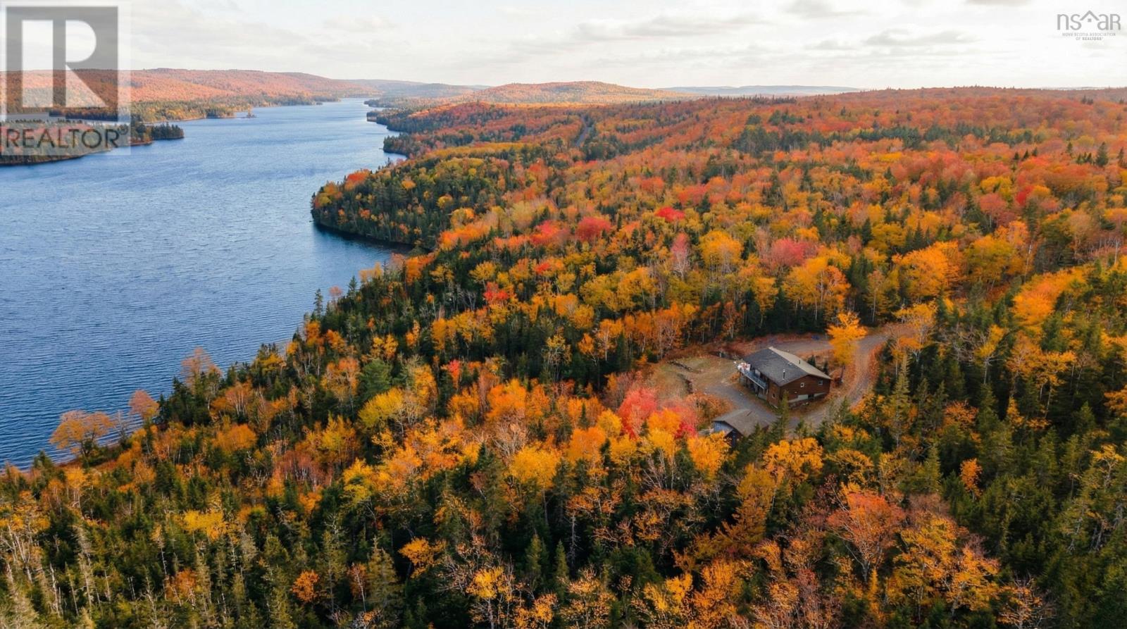 7600 Highway 7 Highway, Goldenville, Nova Scotia  B0J 3C0 - Photo 2 - 202600530