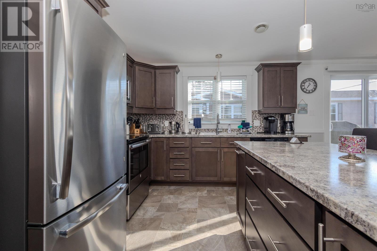 6 Third Street, Howie Centre, Nova Scotia  B1L 1C9 - Photo 7 - 202600536