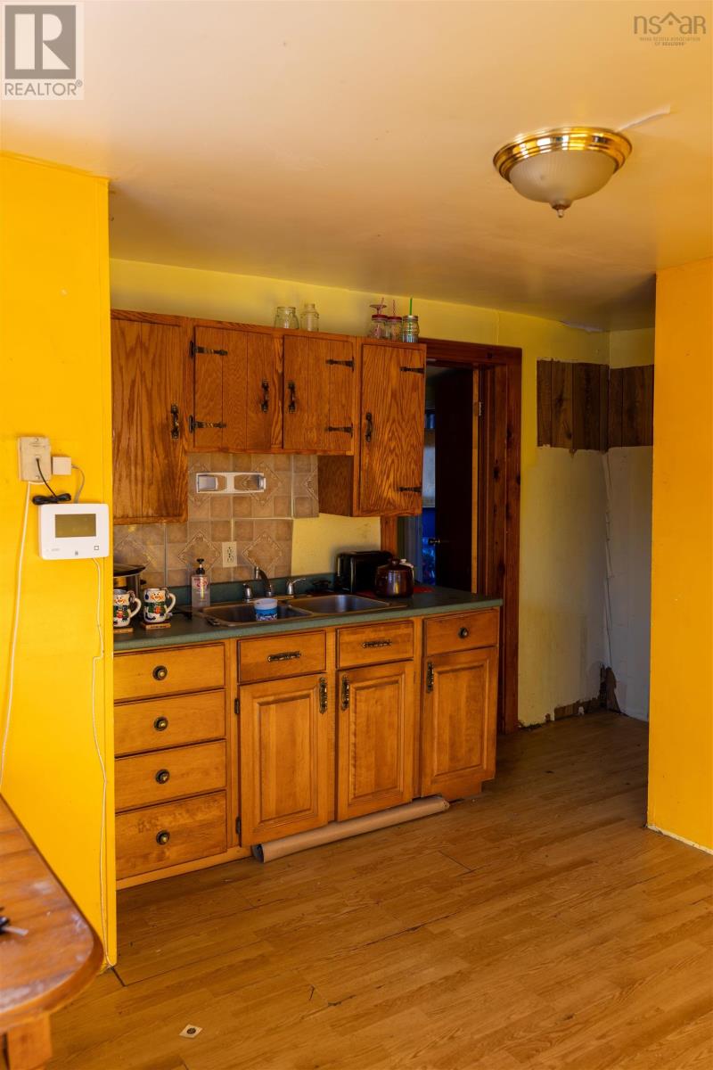 56 Isaacs Harbour Road, Isaacs Harbour, Nova Scotia  B0H 1S0 - Photo 14 - 202600622