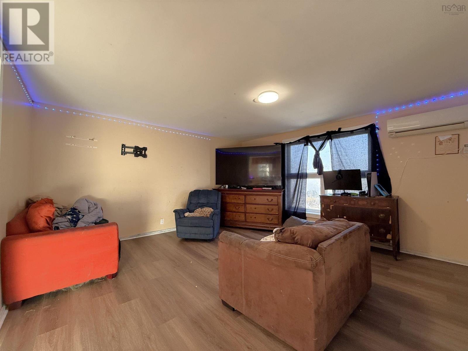 5257 Highway 10, New Germany, Nova Scotia  B0R 1E0 - Photo 6 - 202600671