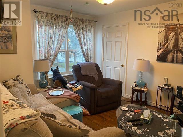 272/274 York Street, Glace Bay, Nova Scotia  B1A 2M3 - Photo 6 - 202600694