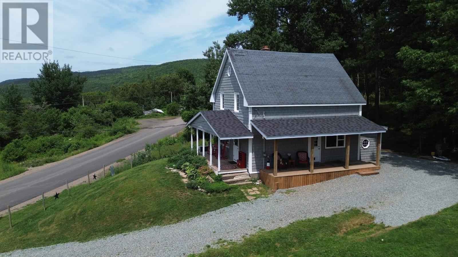 230 Arsenaults Hill Road, Margaree, Nova Scotia  B0E 2B0 - Photo 3 - 202600699