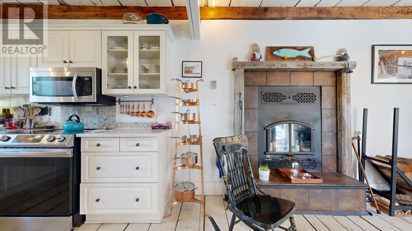 647 Blue Rocks Road, Garden Lots, Nova Scotia  B0J 2C0 - Photo 11 - 202600702