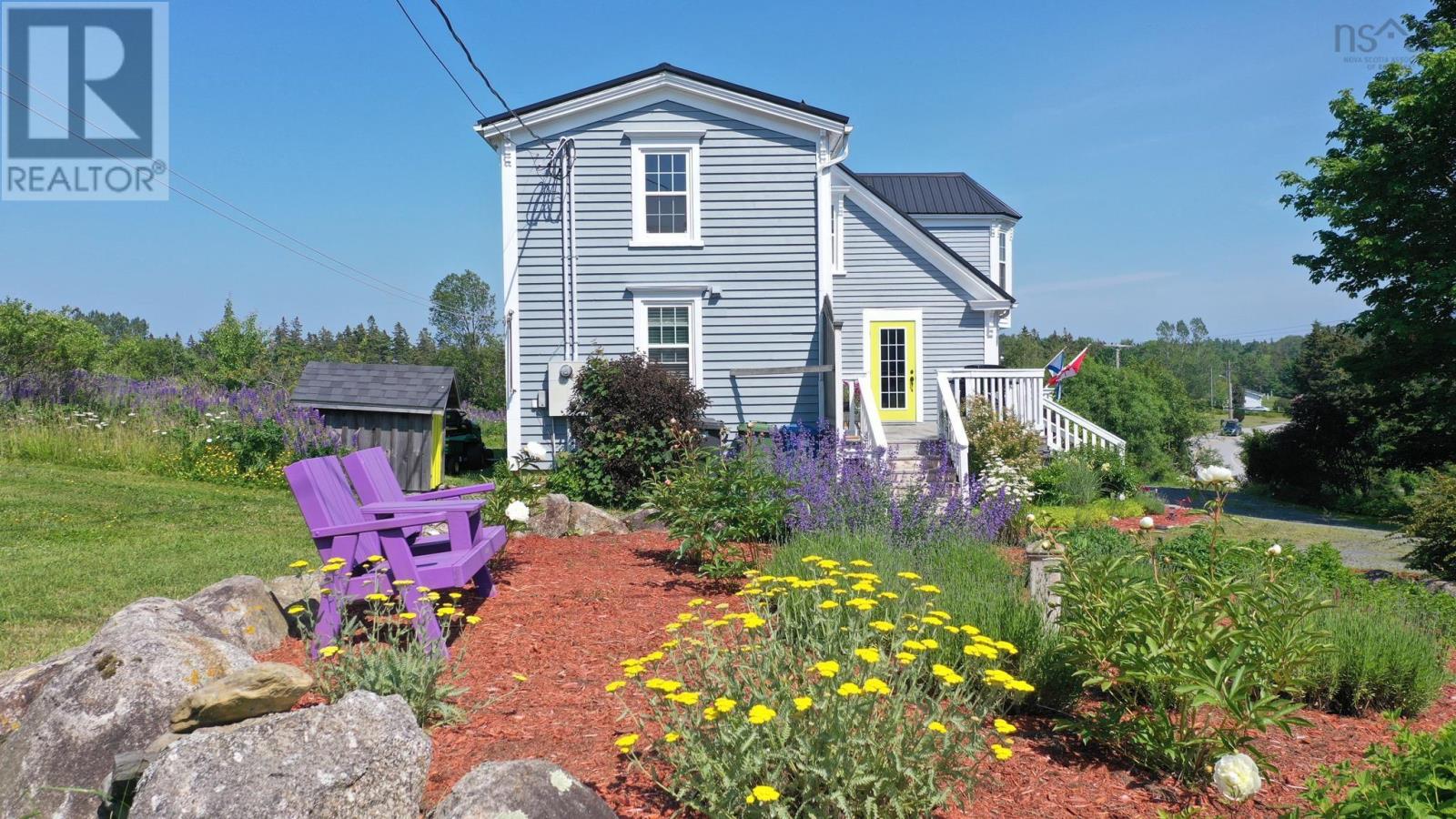 647 Blue Rocks Road, Garden Lots, Nova Scotia  B0J 2C0 - Photo 6 - 202600702