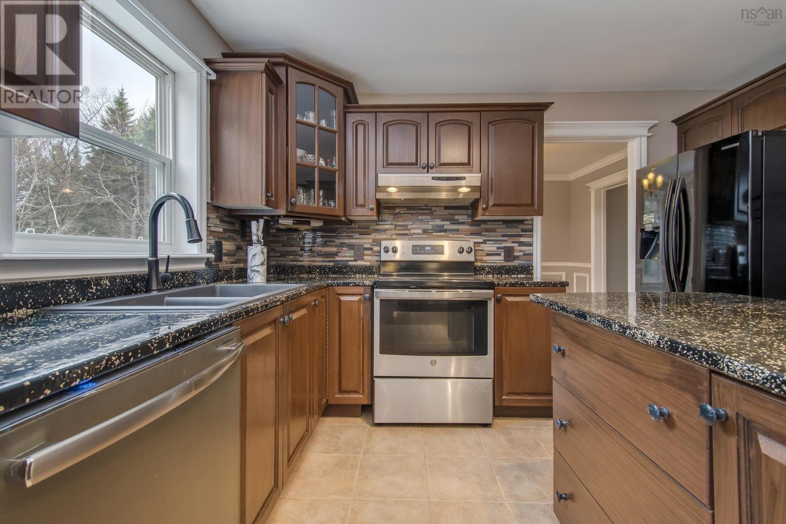 192 Gleneagles Drive, Hammonds Plains, Nova Scotia  B4B 1V8 - Photo 16 - 202600709