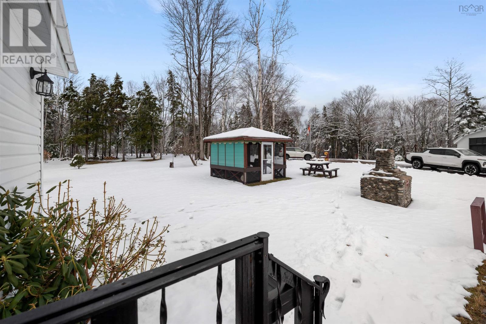 417 Mackenzie Road, Black Point, Nova Scotia  B0K 1X0 - Photo 10 - 202600726