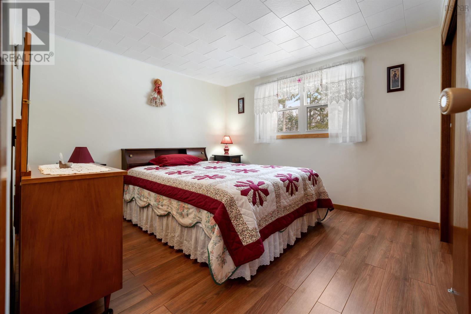 417 Mackenzie Road, Black Point, Nova Scotia  B0K 1X0 - Photo 19 - 202600726