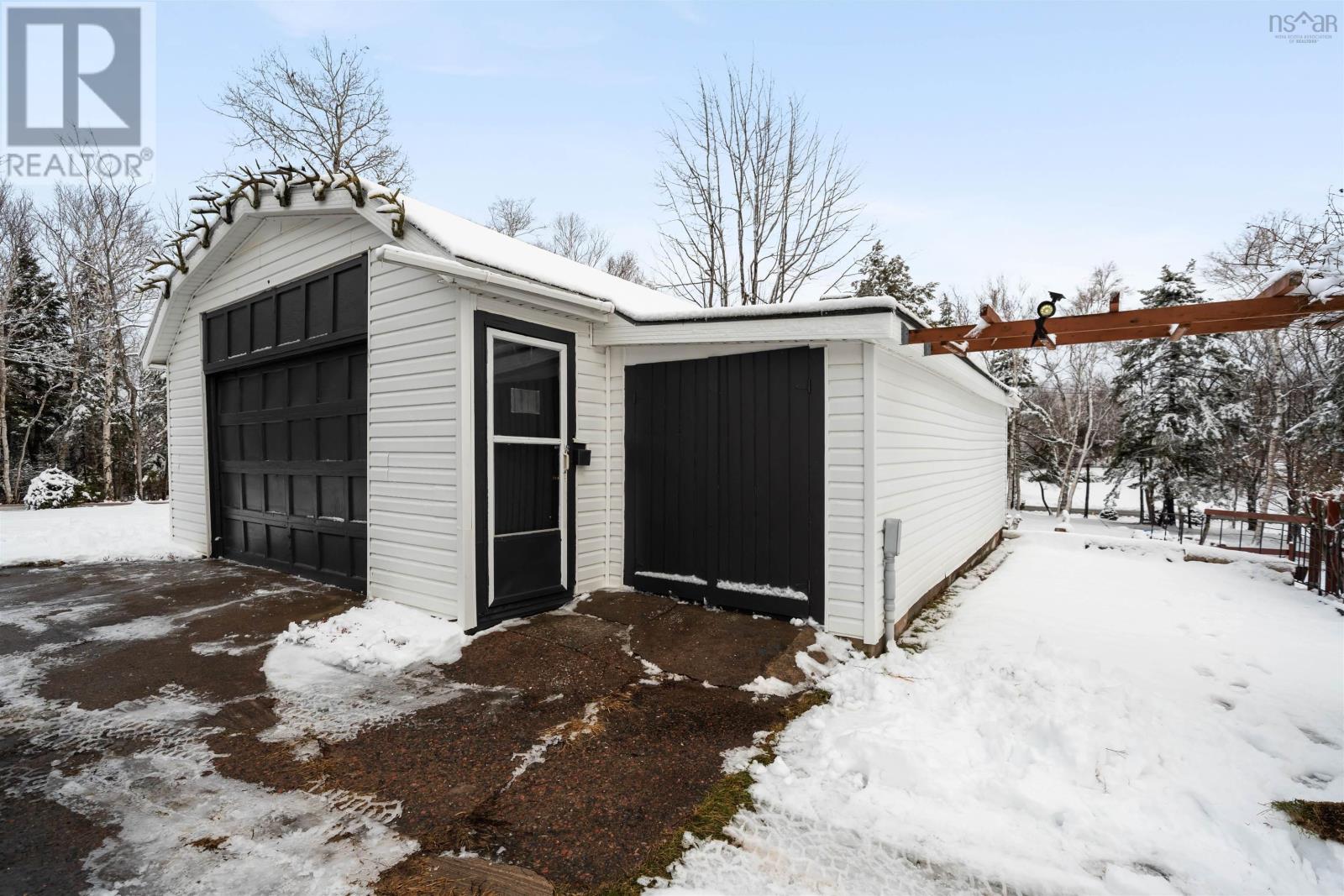 417 Mackenzie Road, Black Point, Nova Scotia  B0K 1X0 - Photo 43 - 202600726