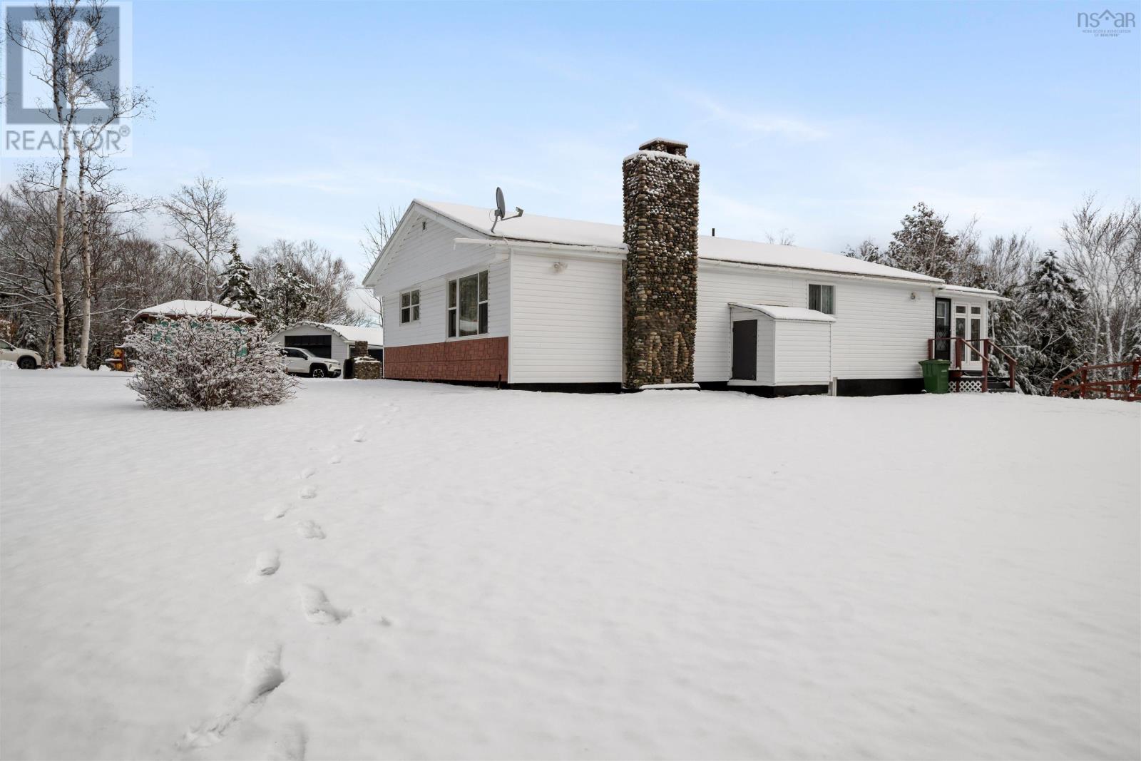 417 Mackenzie Road, Black Point, Nova Scotia  B0K 1X0 - Photo 48 - 202600726