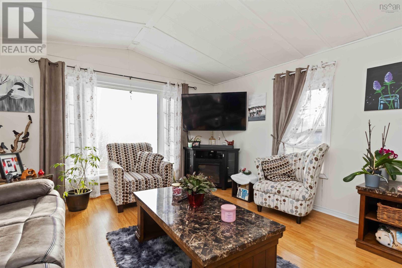 2 Stanley Street, Middle Sackville, Nova Scotia  B4E 1E8 - Photo 7 - 202600820