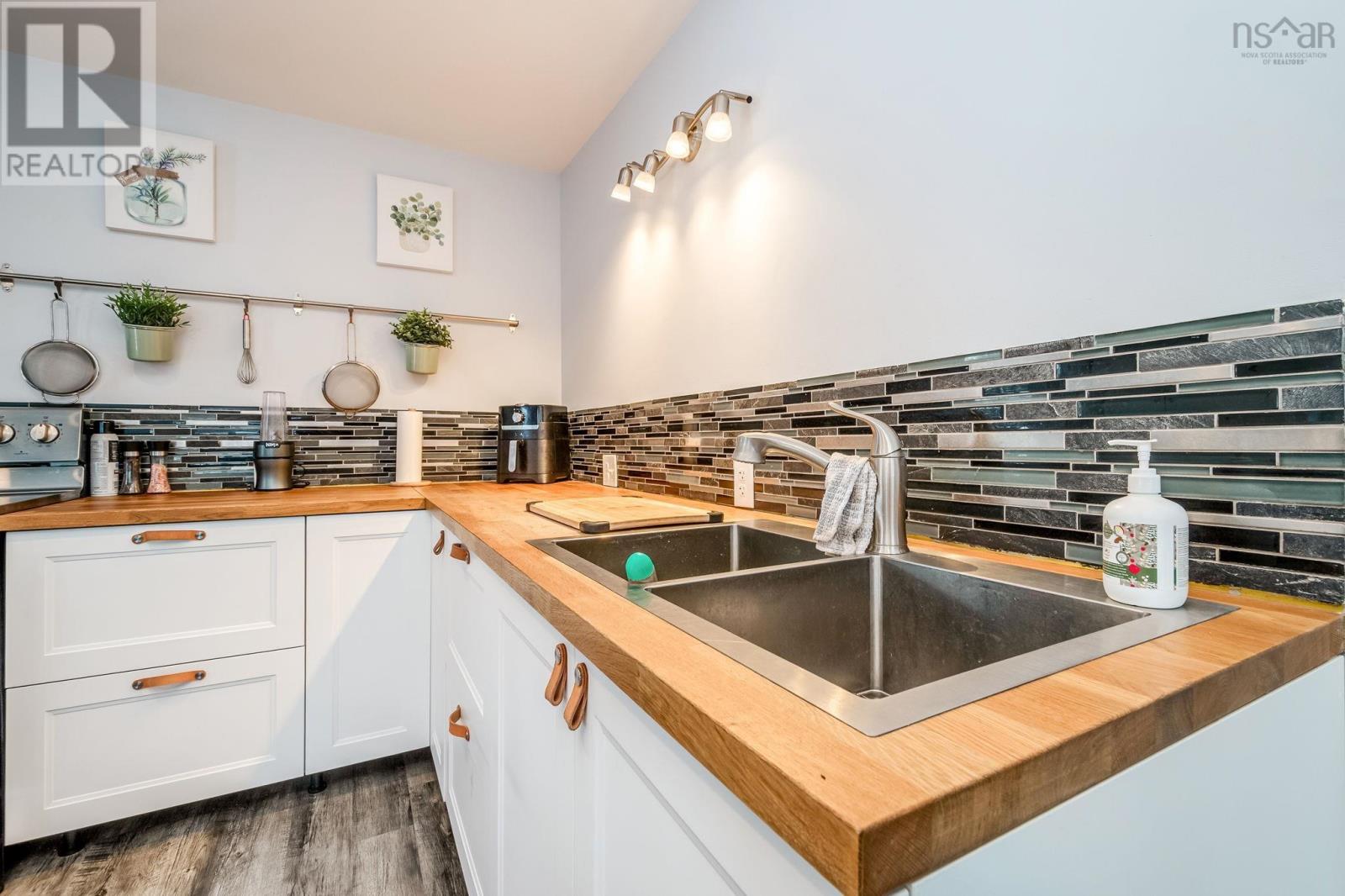 224 Salmon River Road, Valley, Nova Scotia  B6L 2S9 - Photo 24 - 202600826