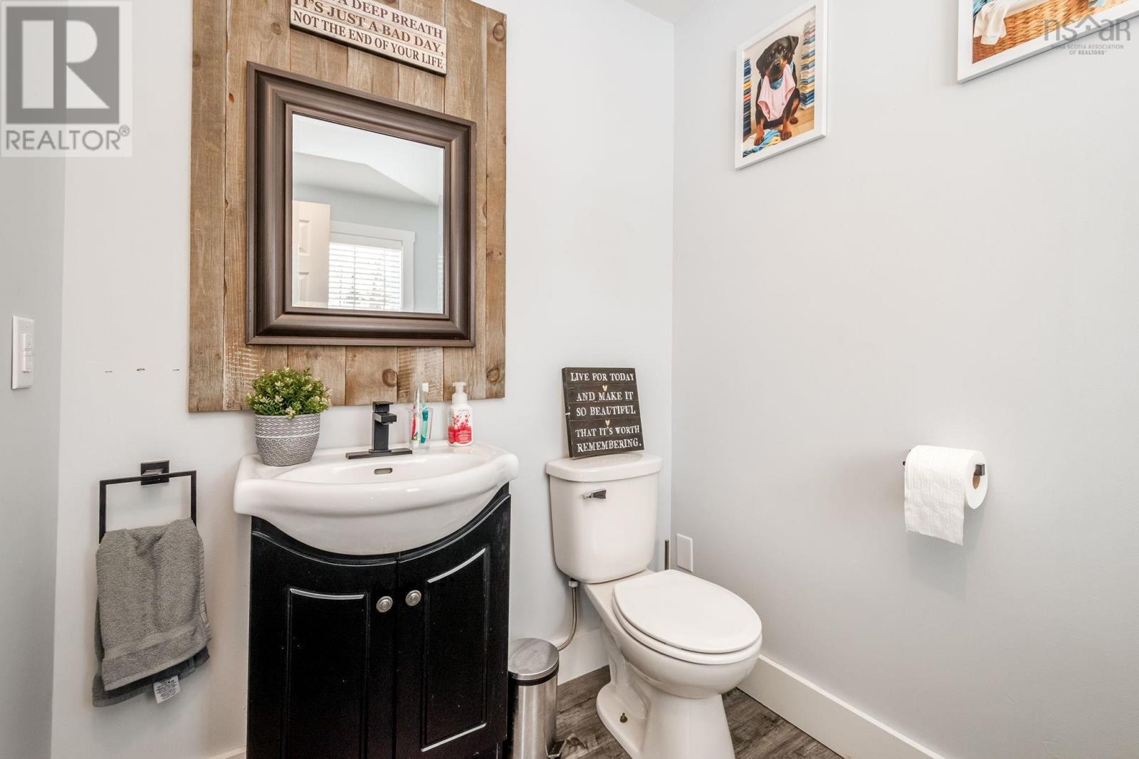 224 Salmon River Road, Valley, Nova Scotia  B6L 2S9 - Photo 28 - 202600826