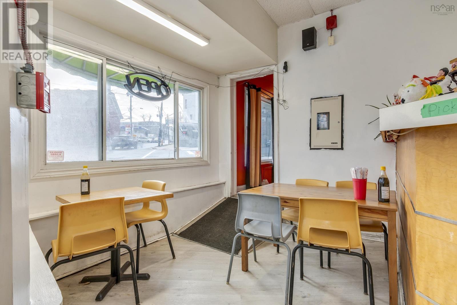 5385 Victoria Road, Halifax, Nova Scotia  B3H 1J4 - Photo 5 - 202600827