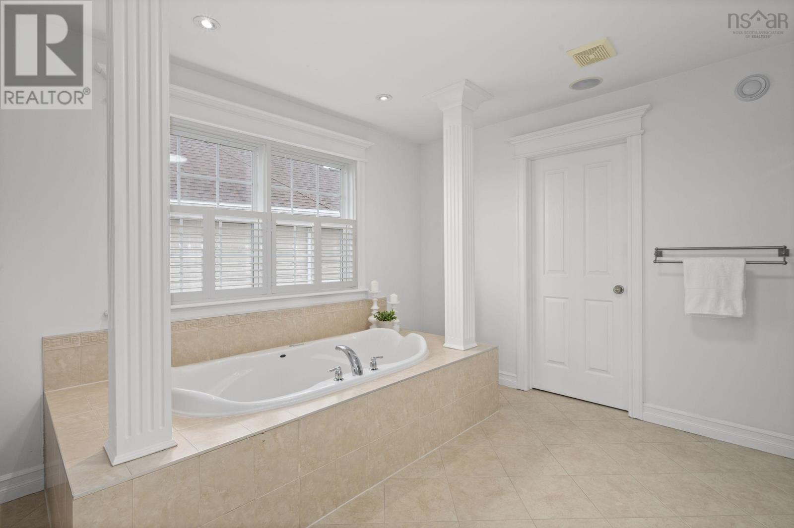 24 Vanier Way, Bedford, Nova Scotia  B4A 0A4 - Photo 28 - 202600836