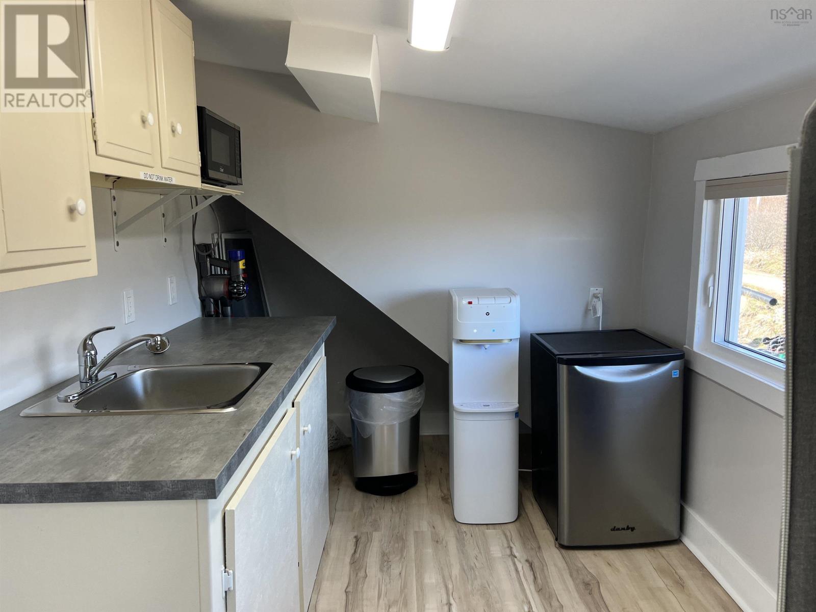 173 Big Baddeck Road, Baddeck, Nova Scotia  B0E 1B0 - Photo 18 - 202600846