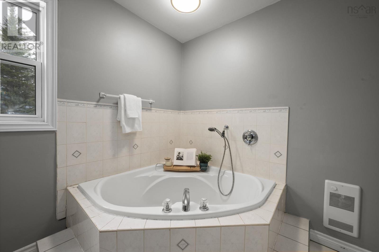 816 Pockwock Road, Lucasville, Nova Scotia  B4B 1P1 - Photo 25 - 202600850