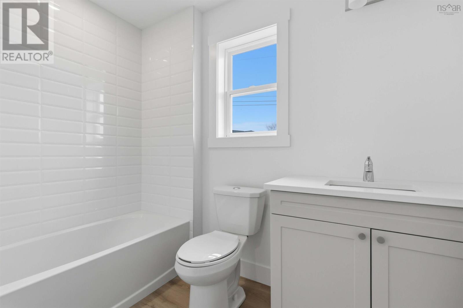 4 Berm Street, Spryfield, Nova Scotia  B3R 0H2 - Photo 18 - 202600859