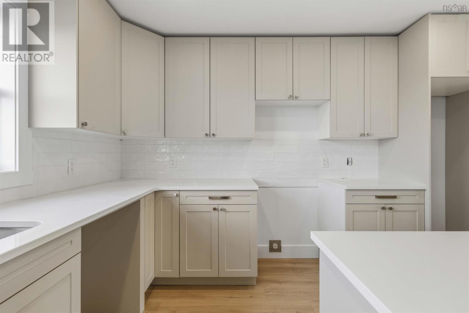 6 Berm Street, Spryfield, Nova Scotia  B3R 0H2 - Photo 12 - 202600860