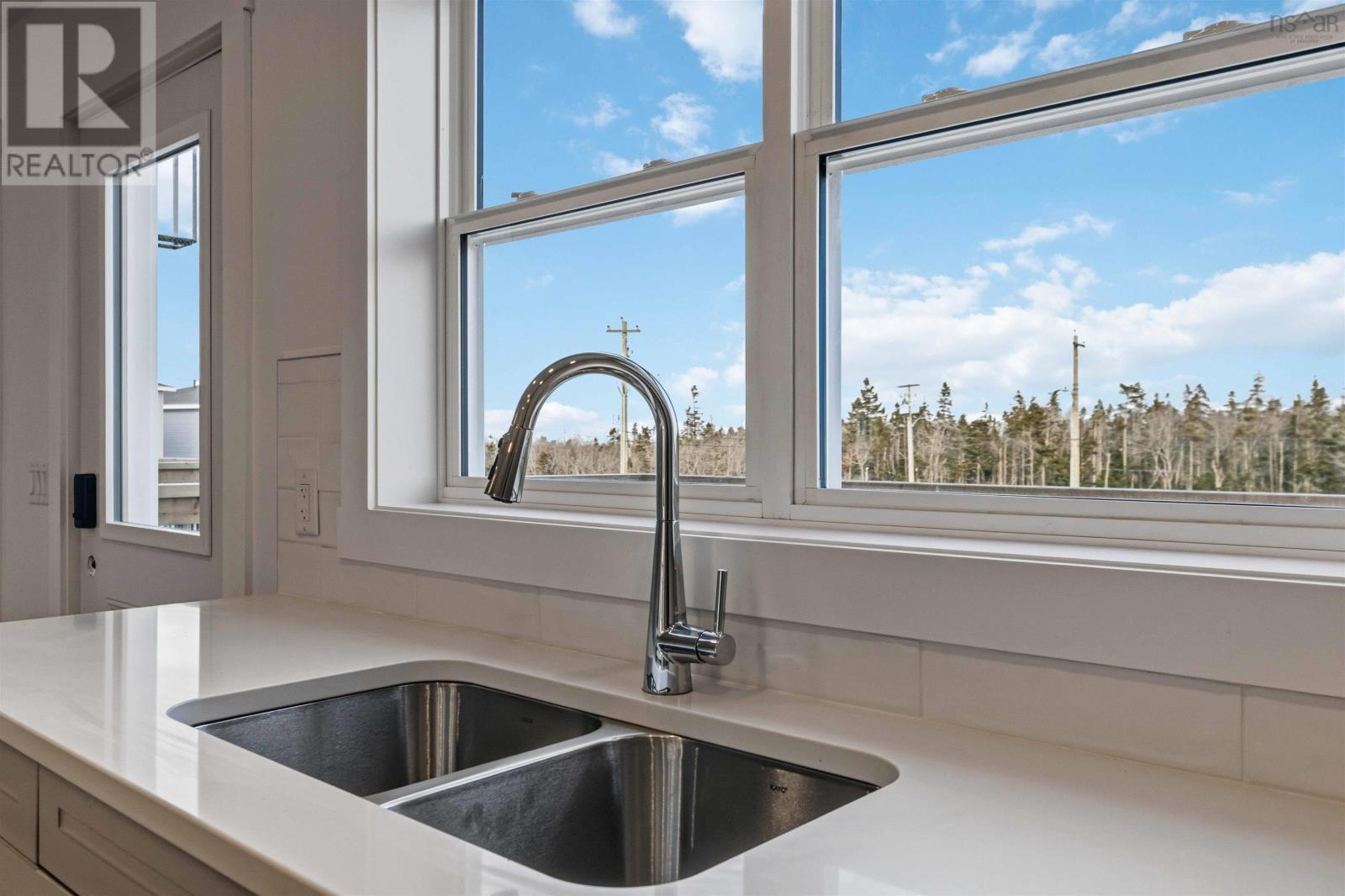 6 Berm Street, Spryfield, Nova Scotia  B3R 0H2 - Photo 15 - 202600860