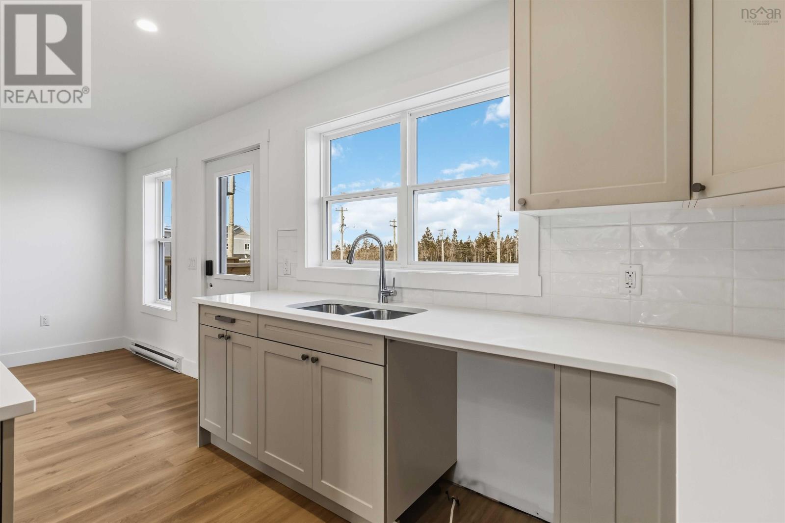 6 Berm Street, Spryfield, Nova Scotia  B3R 0H2 - Photo 17 - 202600860