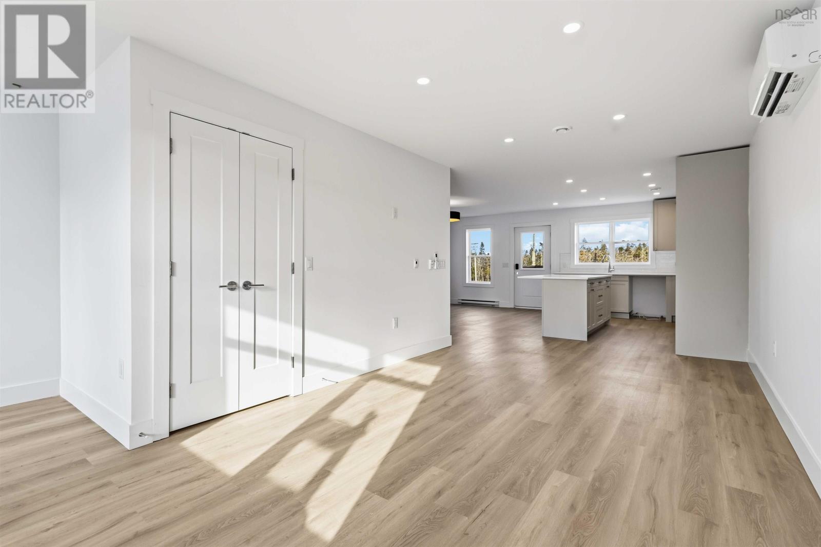 6 Berm Street, Spryfield, Nova Scotia  B3R 0H2 - Photo 6 - 202600860