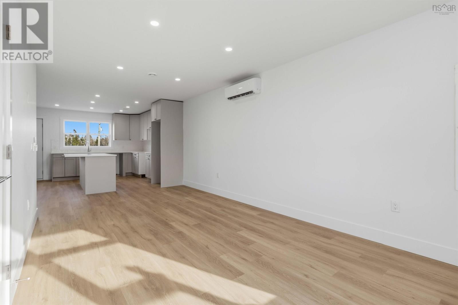 6 Berm Street, Spryfield, Nova Scotia  B3R 0H2 - Photo 7 - 202600860