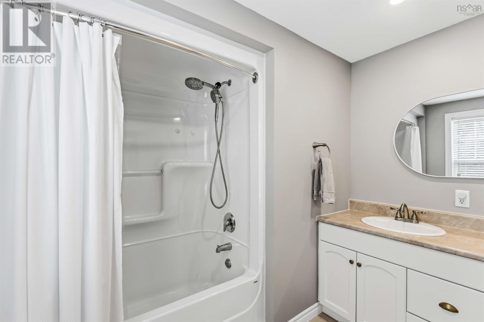 8 Irven Drive, Garlands Crossing, Nova Scotia  B0N 2T0 - Photo 17 - 202600931