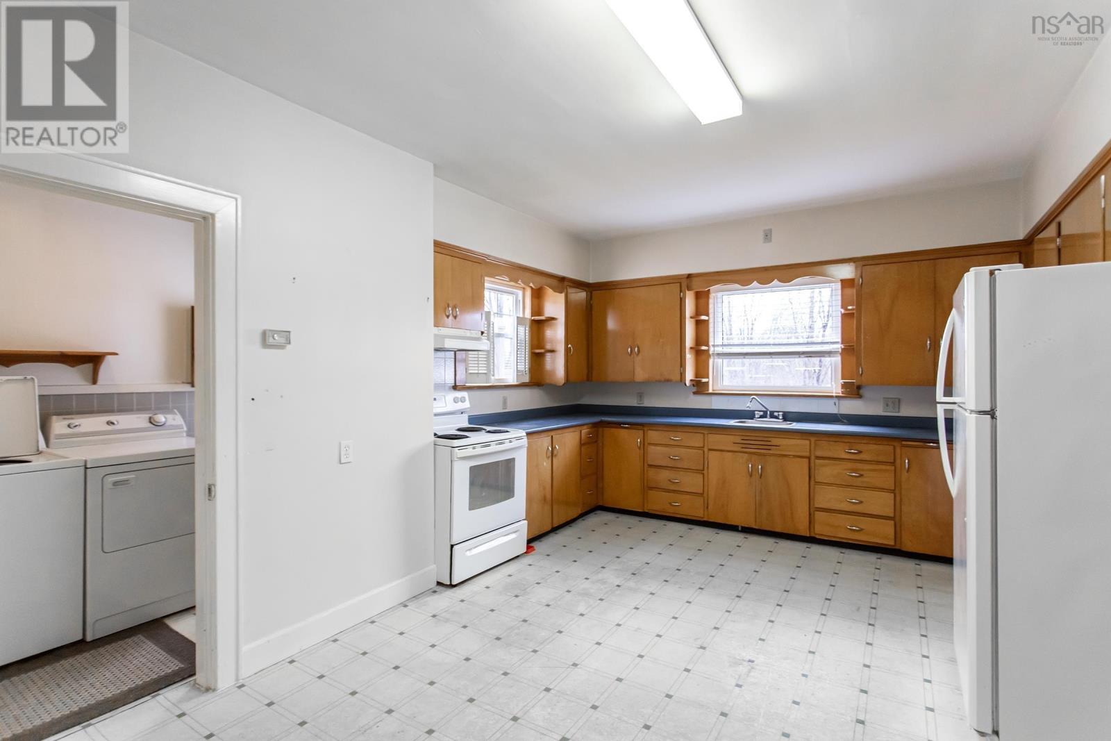 206 Main Street, Middleton, Nova Scotia  B0S 1P0 - Photo 10 - 202600939