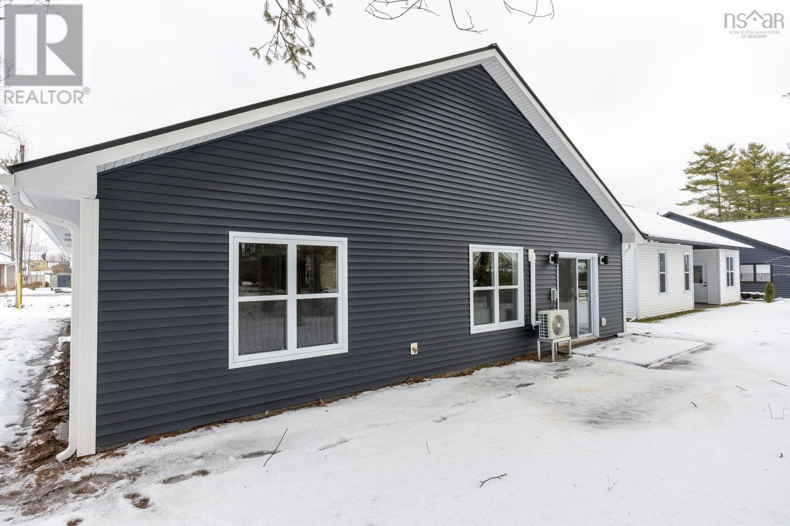 10 Peterson Street, Cambridge, Nova Scotia  B0P 1G0 - Photo 5 - 202600957