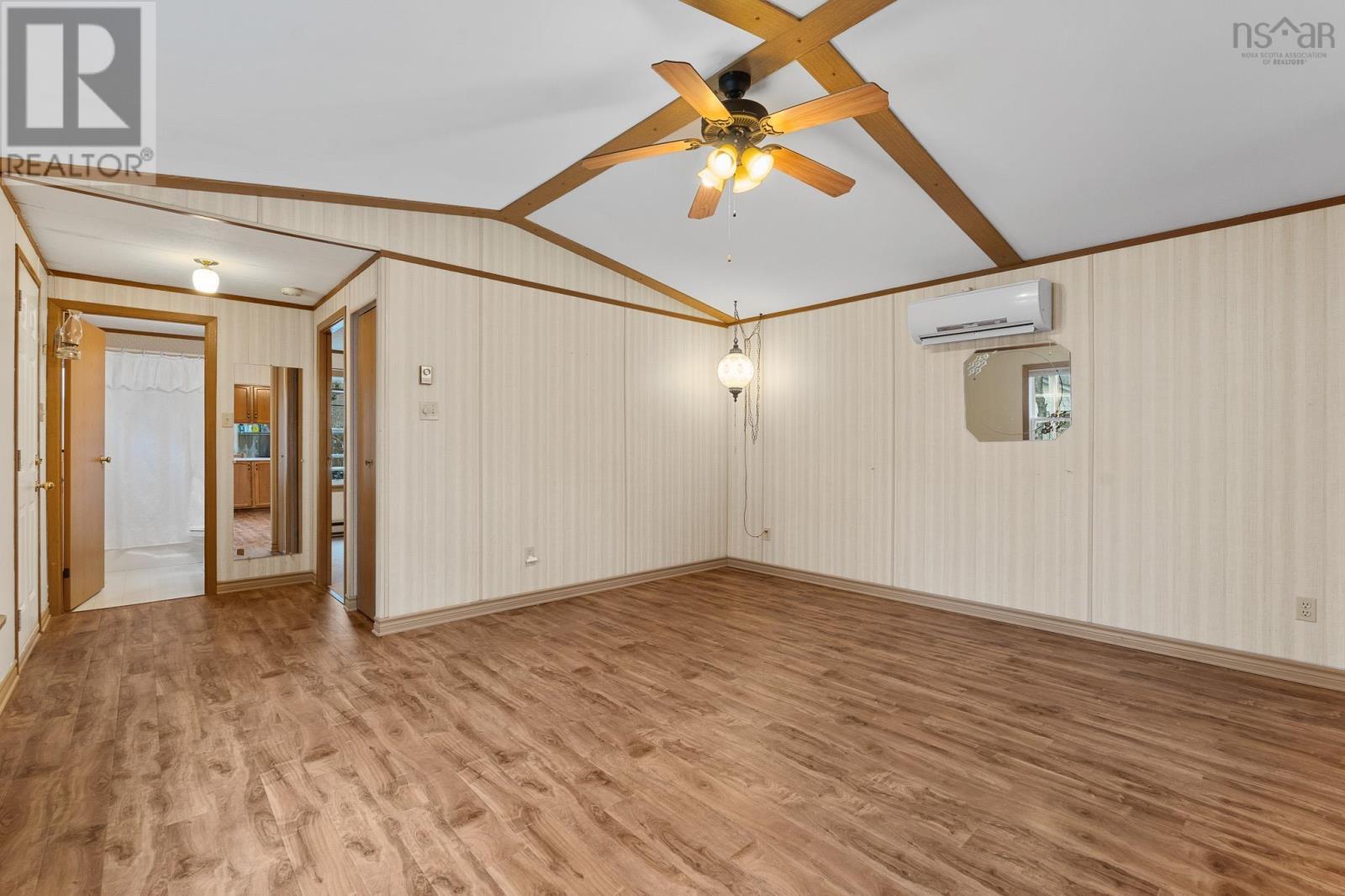 210 Ellershouse Road, Ellershouse, Nova Scotia  B0N 1L0 - Photo 17 - 202600996