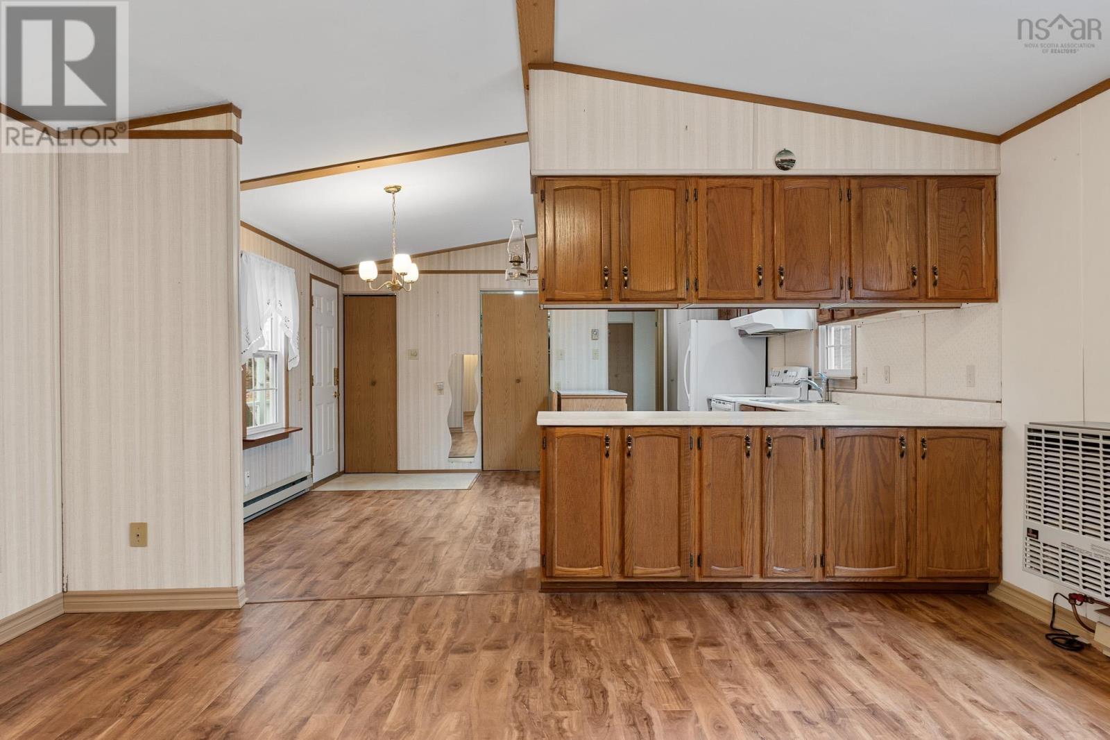 210 Ellershouse Road, Ellershouse, Nova Scotia  B0N 1L0 - Photo 21 - 202600996