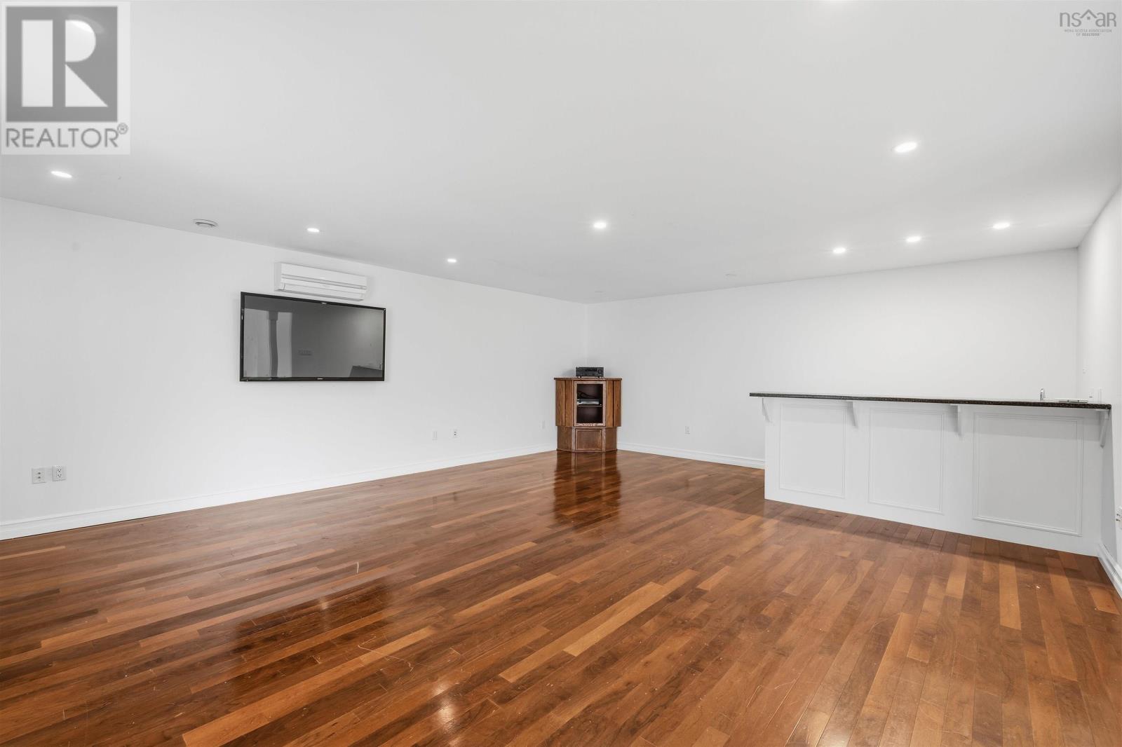 24 Gilbert Street, Beaver Bank, Nova Scotia  B4G 1A5 - Photo 16 - 202601000