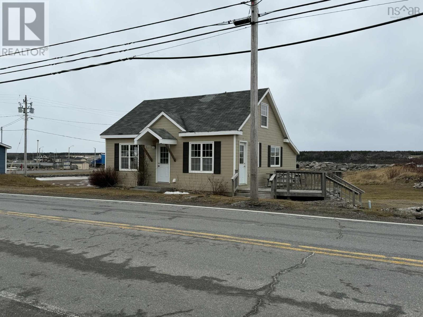 15479 Cabot Trail, Chéticamp, Nova Scotia  B0E 1H0 - Photo 2 - 202601023