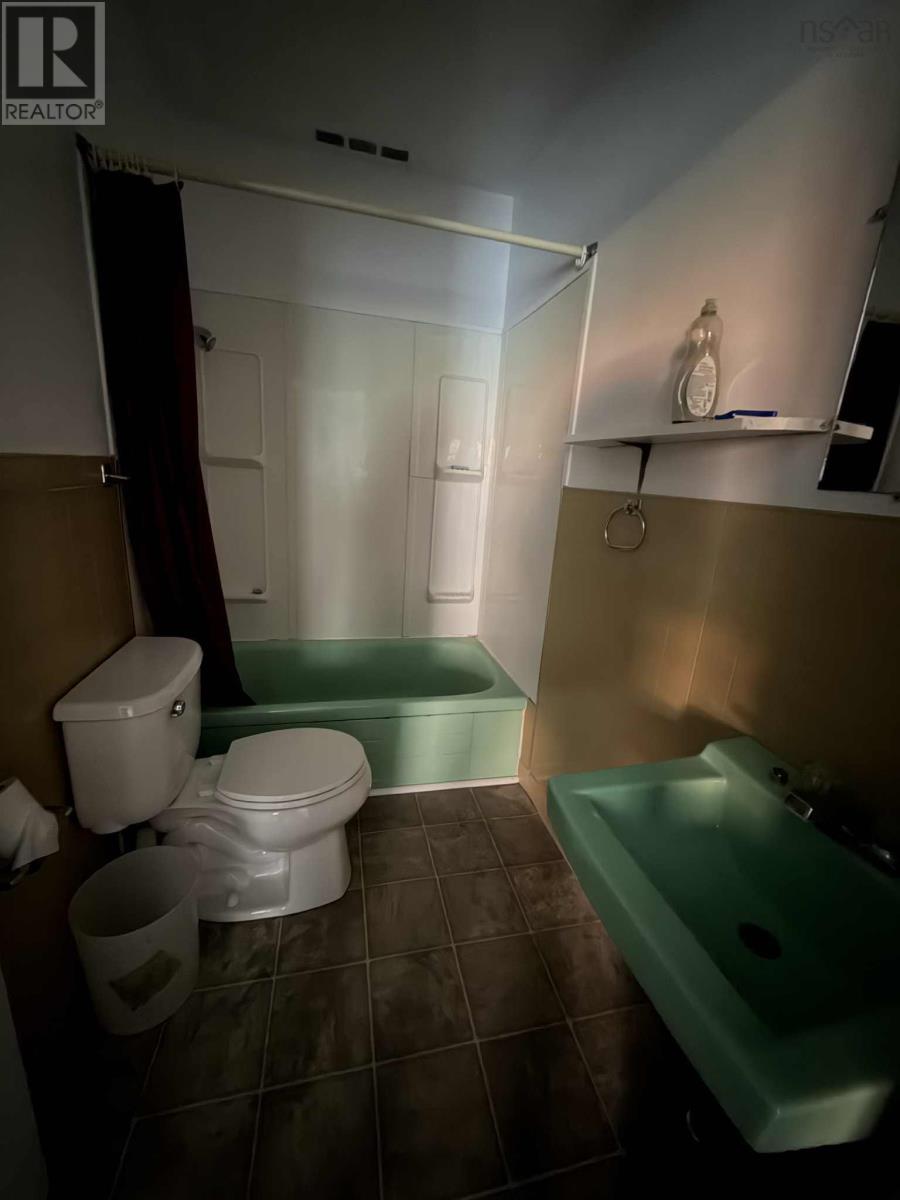 15481 Cabot Trail, Chéticamp, Nova Scotia  B0E 1H0 - Photo 26 - 202601025