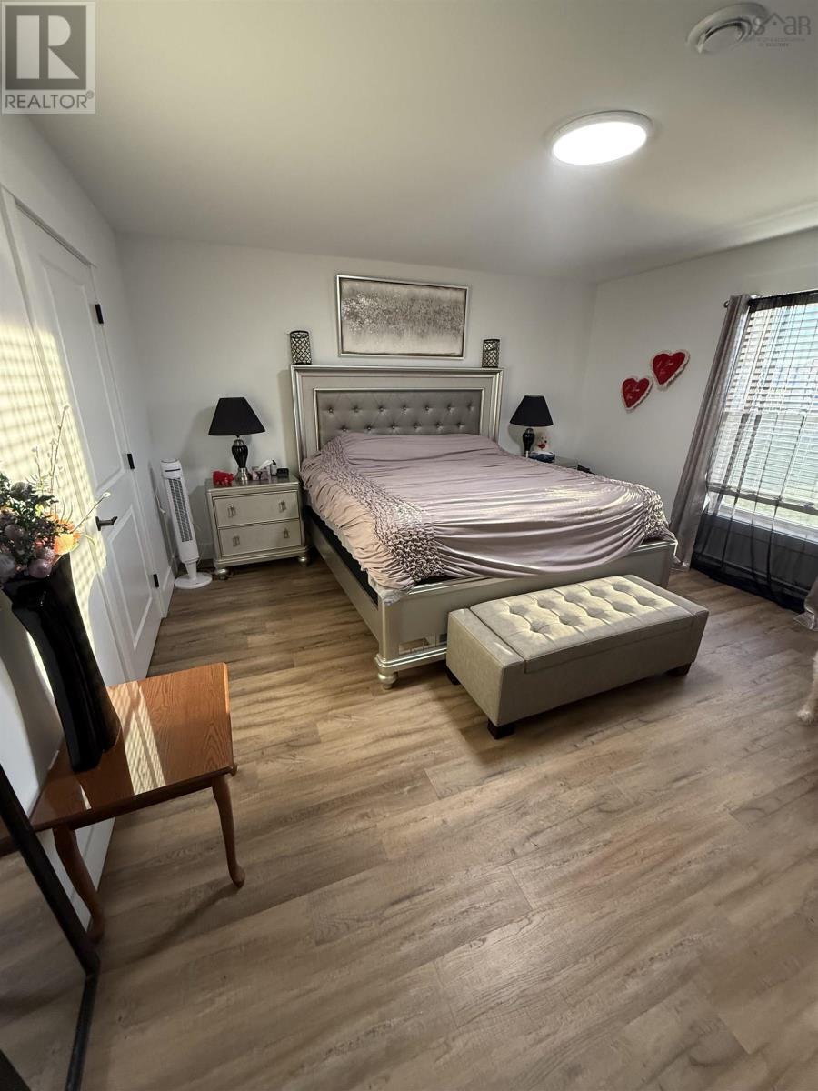 57 Michael Street, Sydney, Nova Scotia  B1P 0J6 - Photo 11 - 202601026