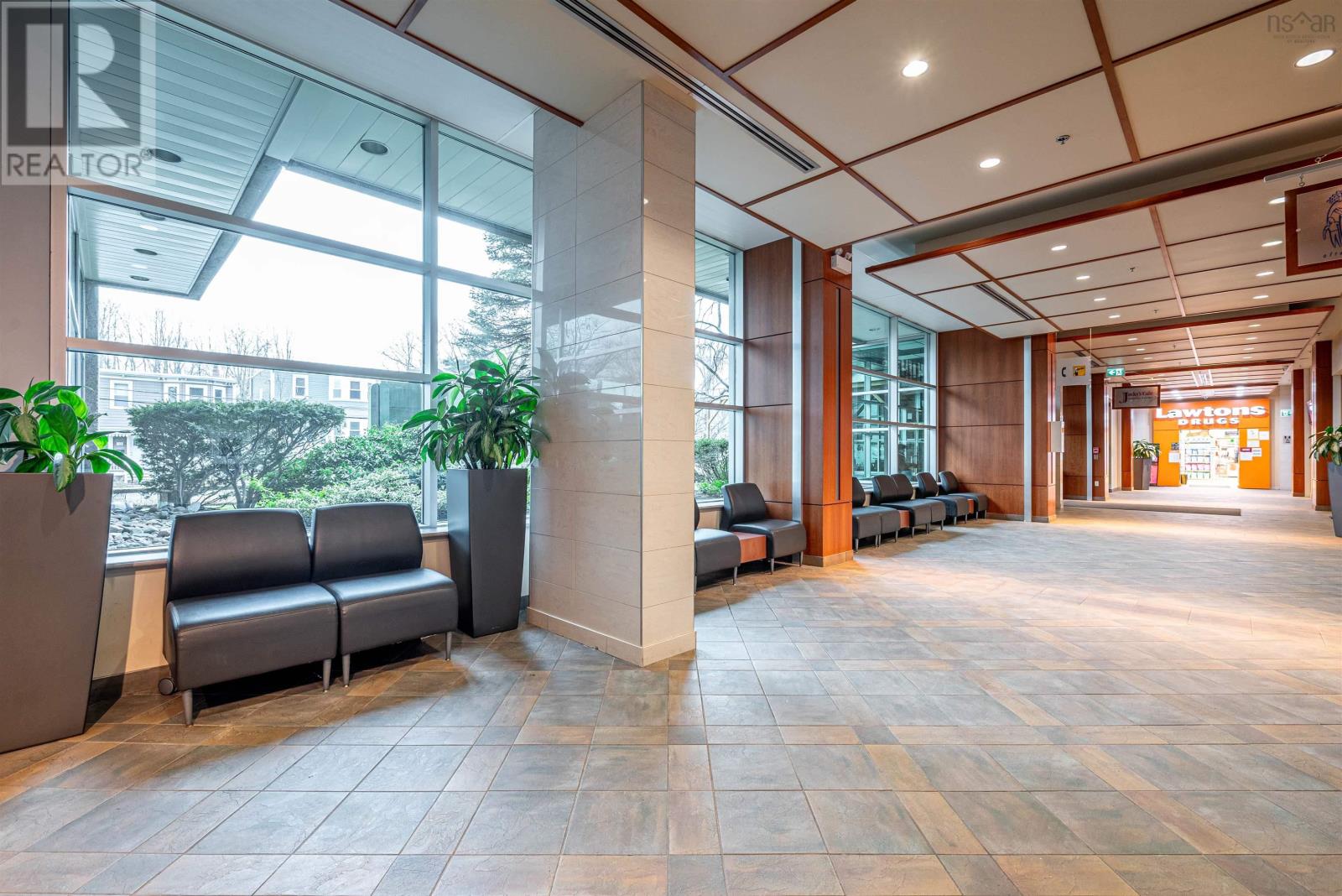 805 5991 Spring Garden Road, Halifax, Nova Scotia  B3H 1Y6 - Photo 2 - 202601031