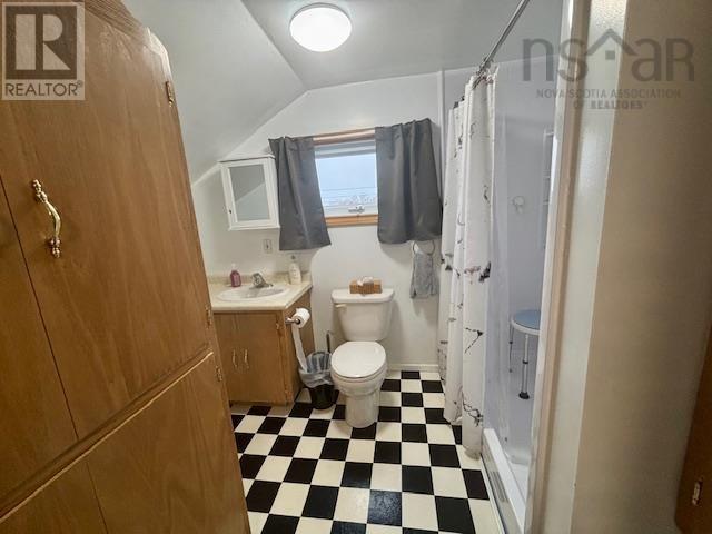 721 St. Joseph Street, New Waterford, Nova Scotia  B1H 4G5 - Photo 10 - 202601036