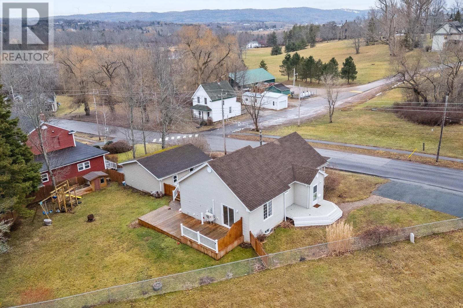 637 Wiley Avenue, Windsor, Nova Scotia  B0N 2T0 - Photo 5 - 202601134