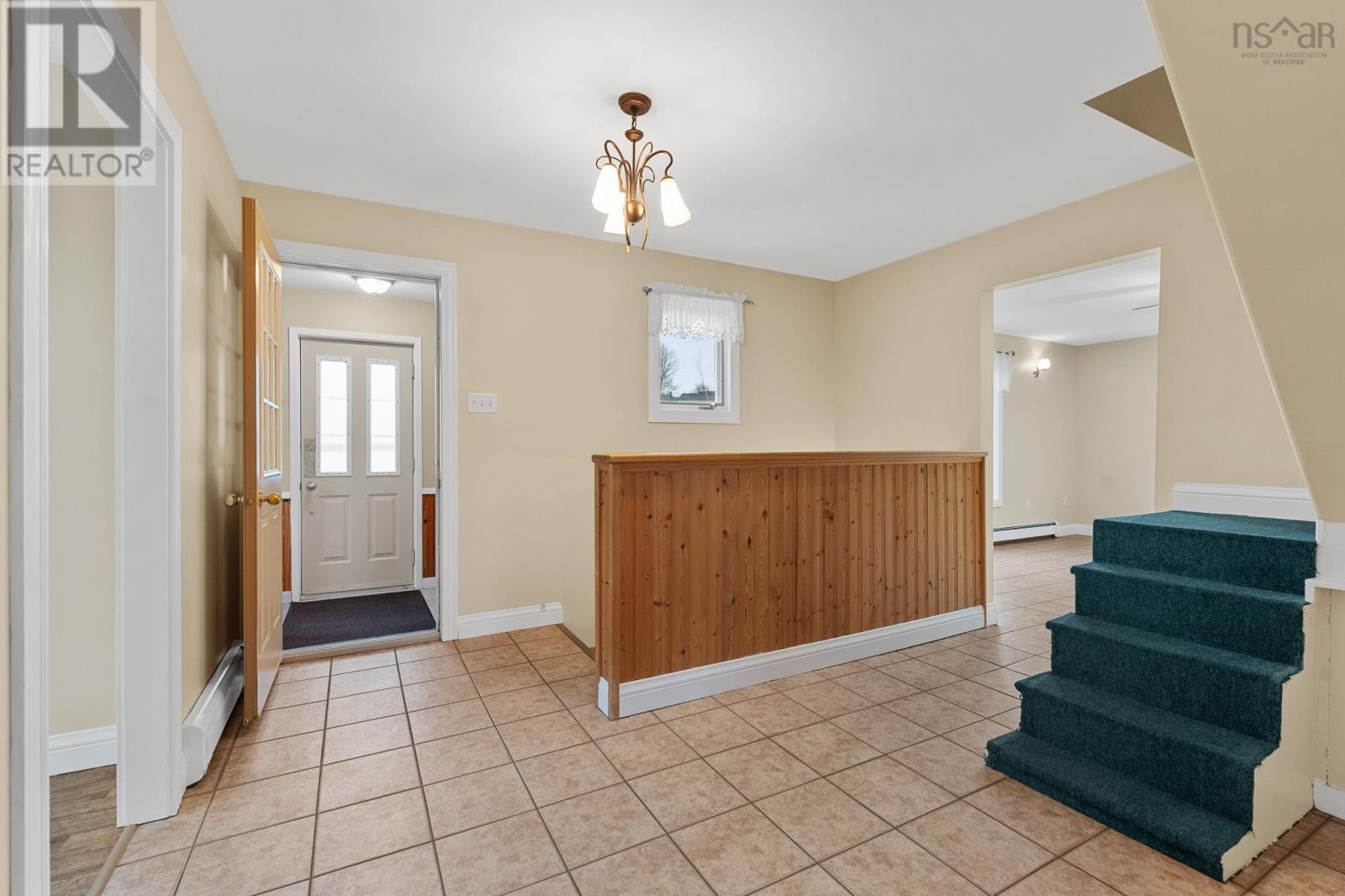 637 Wiley Avenue, Windsor, Nova Scotia  B0N 2T0 - Photo 7 - 202601134