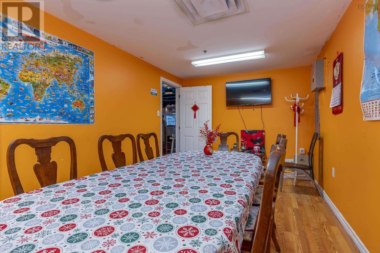 1075 Queen Street, Halifax Peninsula, Nova Scotia  B3H 2R8 - Photo 7 - 202601156