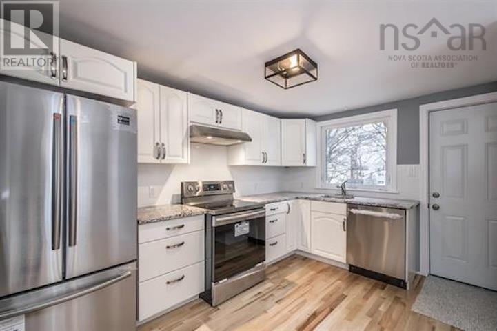 82 Sunnybrae Avenue, Halifax, Nova Scotia  B3N 2G7 - Photo 8 - 202601171