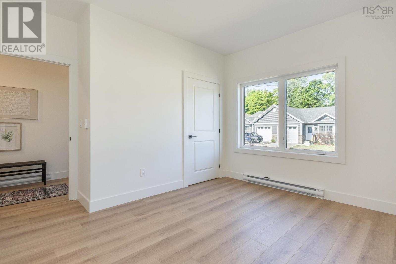 18 Whidden Avenue, Wolfville, Nova Scotia  B4P 0A8 - Photo 10 - 202601179