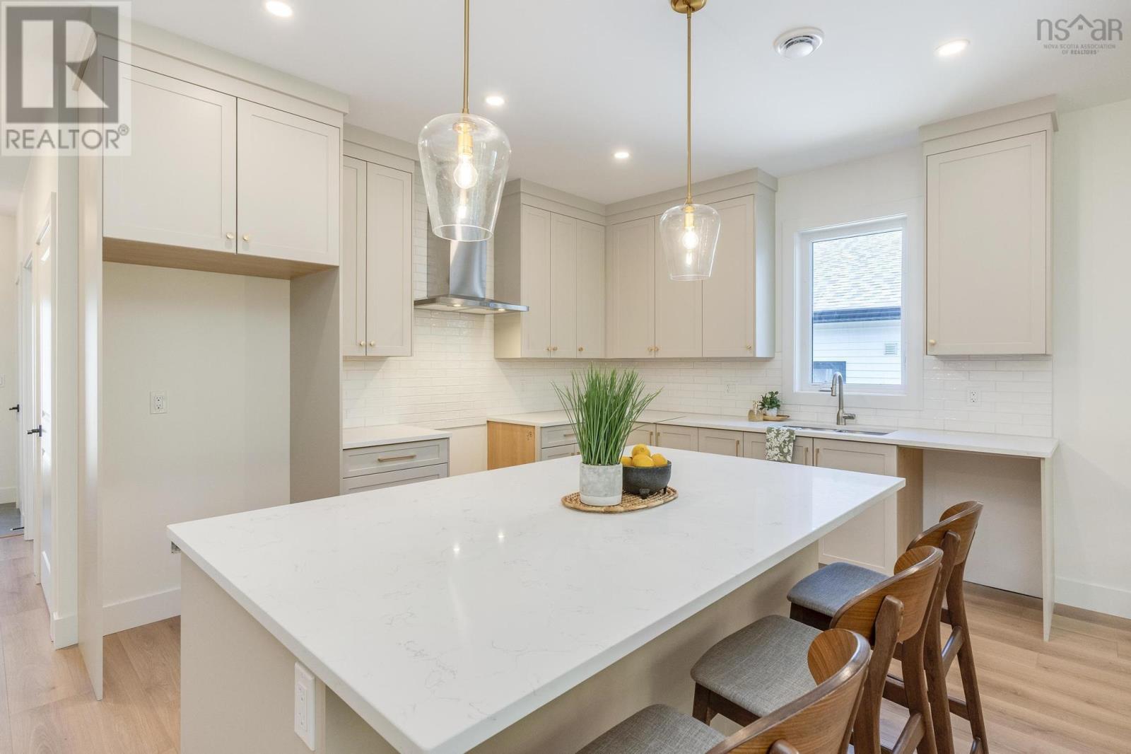 18 Whidden Avenue, Wolfville, Nova Scotia  B4P 0A8 - Photo 14 - 202601179