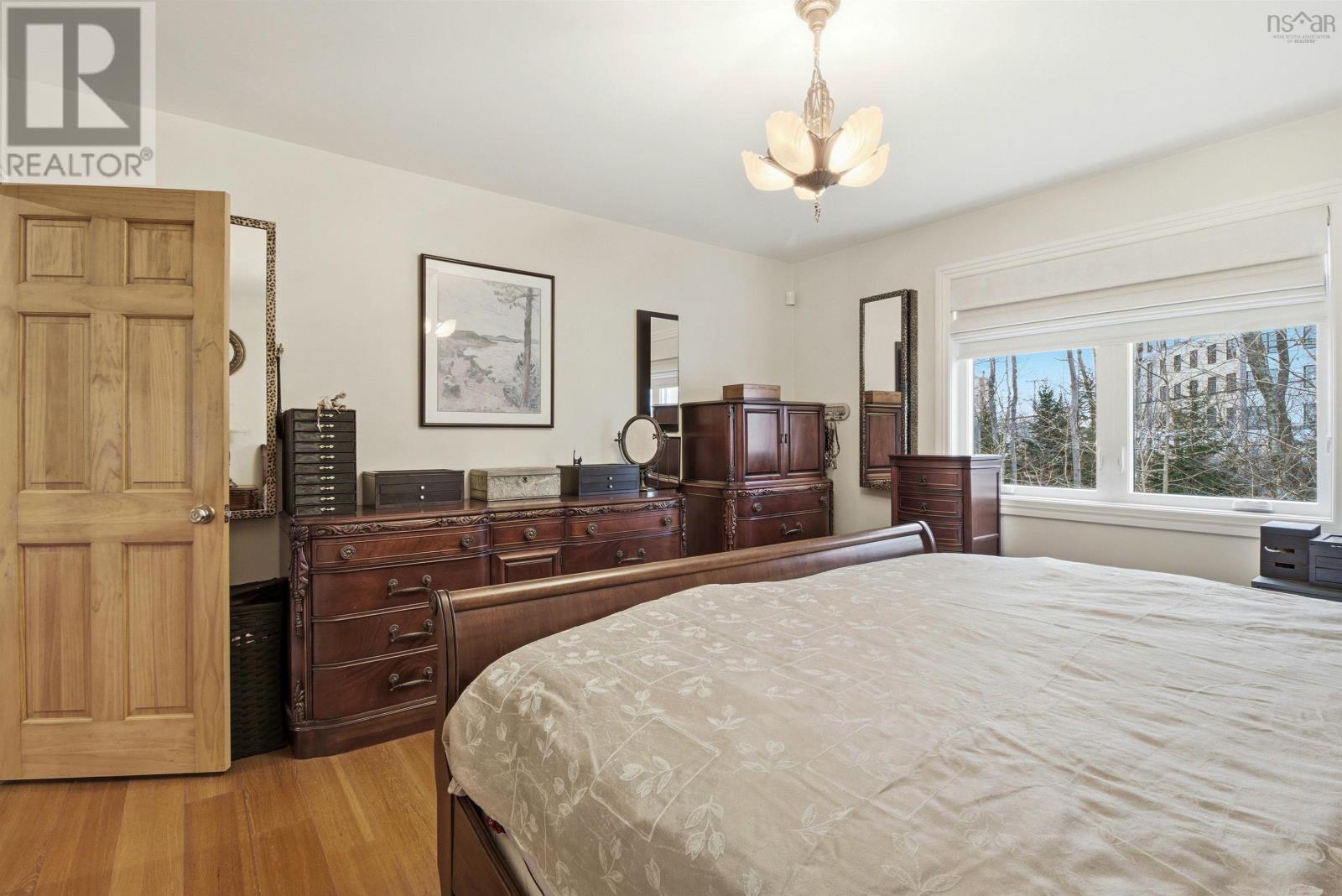 12 Canary Crescent, Halifax, Nova Scotia  B3M 1R1 - Photo 25 - 202601186