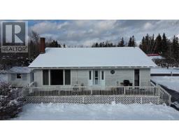 22 MacInnis Road, whycocomagh, Nova Scotia