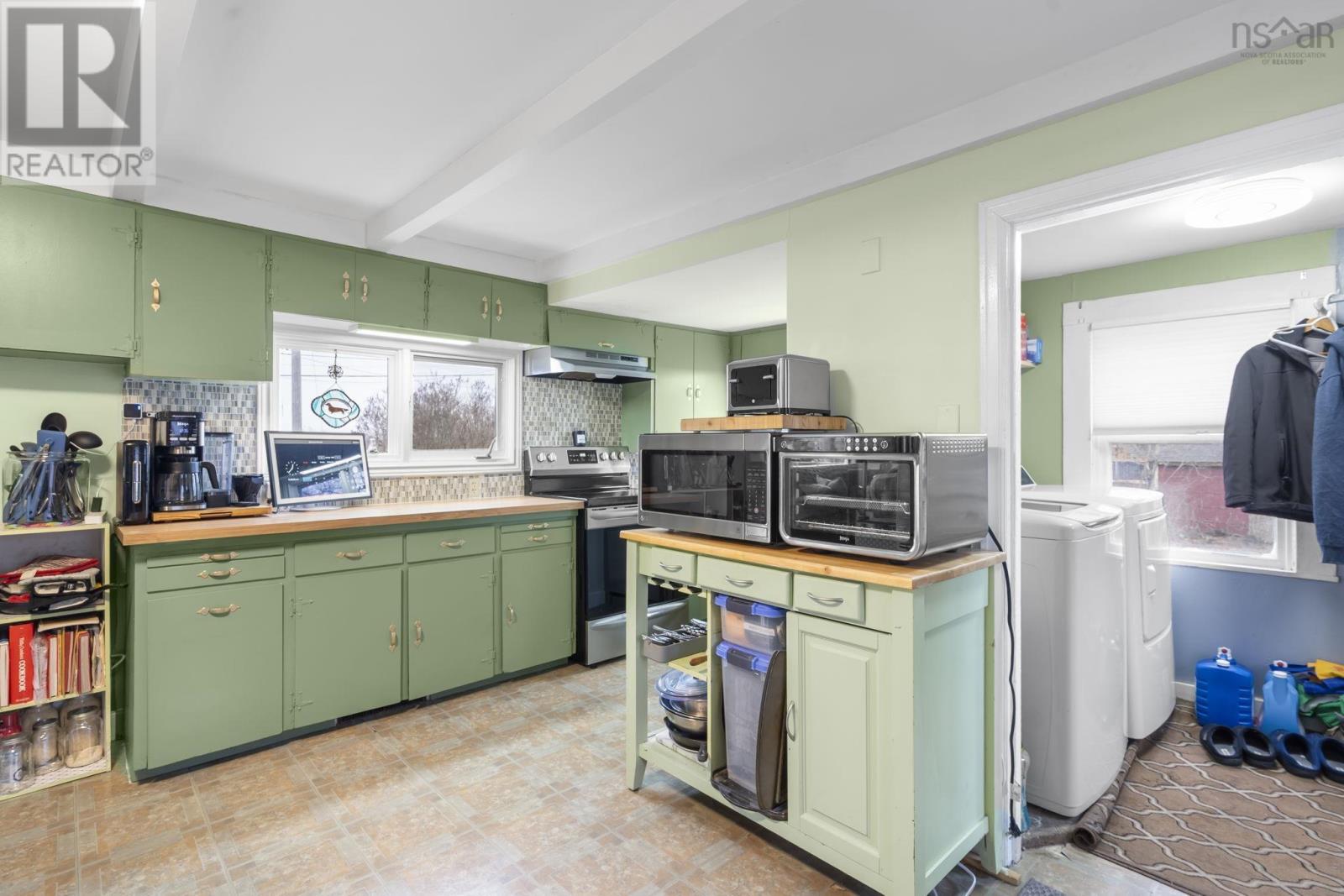 301 Town Road, Falmouth, Nova Scotia  B0P 1L0 - Photo 10 - 202601221